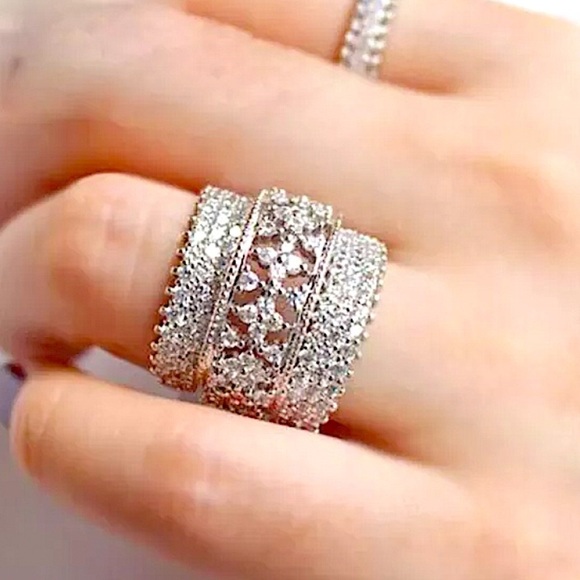 WHITE GOLD SAPPHIRE BAGUETTE RING FLOWER DIAMOND ENGAGEMENT - Picture 7 of 7